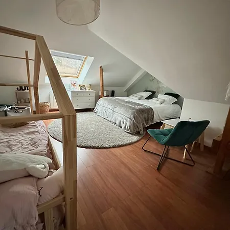 Δωμάτια σε οικογενειακή κατοικία Loue Pour Manifestation Circuit Des 24H 4 Chambres De Standing Dans Un Ecrin De Verdure Yvré-lʼÉvêque