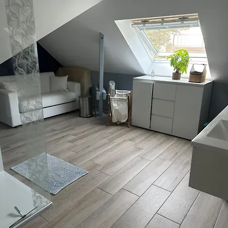 Δωμάτια σε οικογενειακή κατοικία Loue Pour Manifestation Circuit Des 24H 4 Chambres De Standing Dans Un Ecrin De Verdure