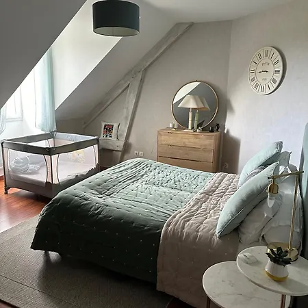 Loue Pour Manifestation Circuit Des 24h 4 De Standing Dans Un Ecrin De Verdure ホームステイ Yvré-lʼÉvêque